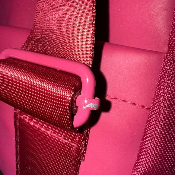 Gymshark EveryDay Mini Gym Bag - Picture 4 of 6